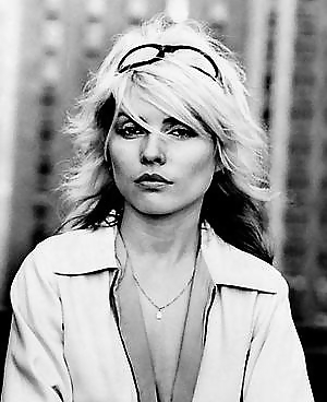 セクシーな女性、広いギャップ
 #12233787