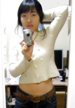 Korean girl takes self pics #16364749