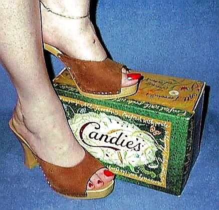 Extra Female Toes wearing Candies !