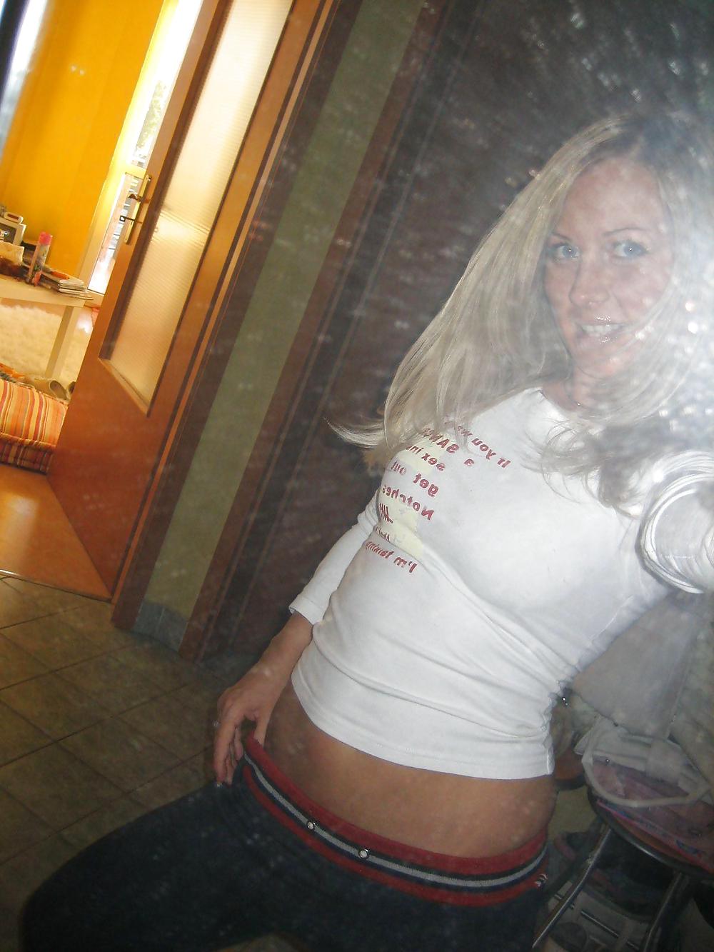 HOT JOSEFINE #9806827