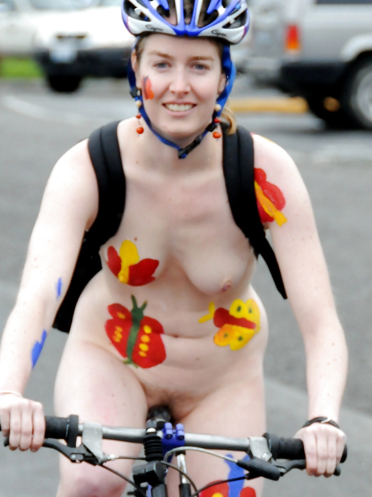 Sport Naked Bike #rec Pussy on Bicycle from users Gall5 #9857963