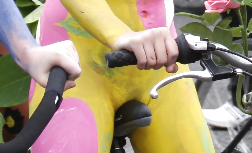 Sport Bare Bike #rec Pussy on Bicycle from users Gall5 #9857978