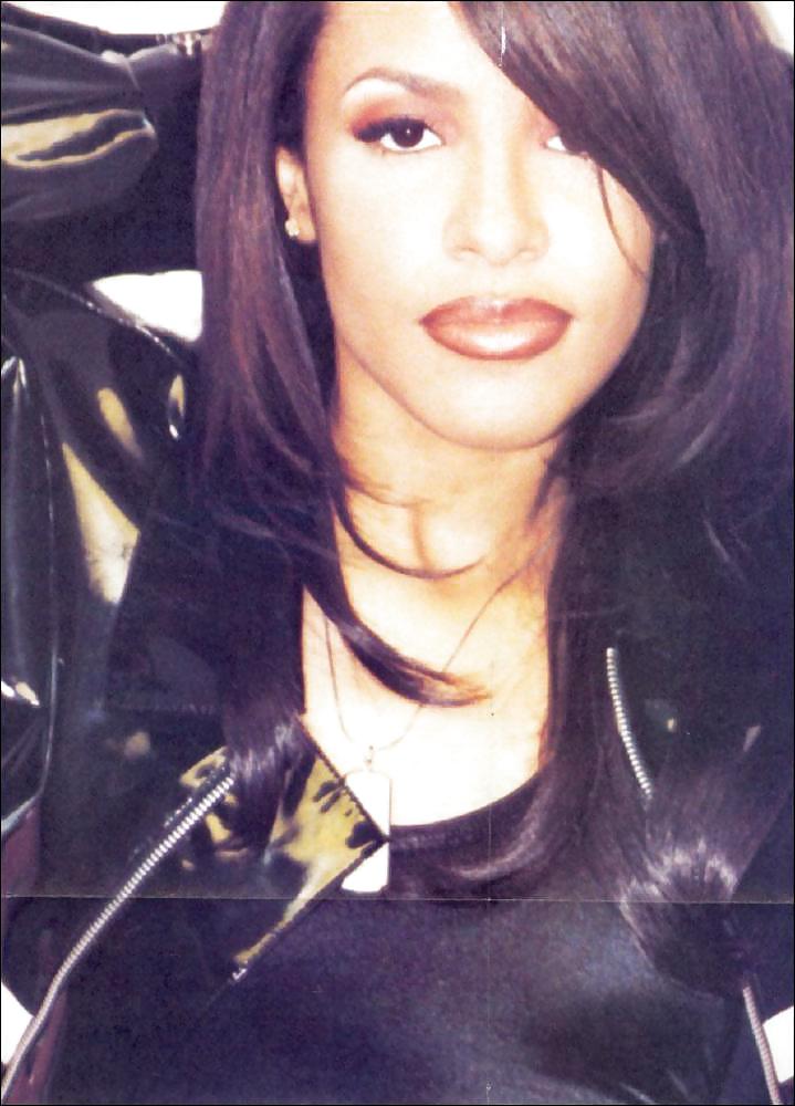 Aaliyah ultimate collection 
 #11849801