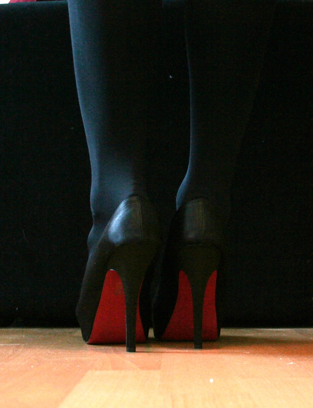 A pair of of my sneakers #9552326