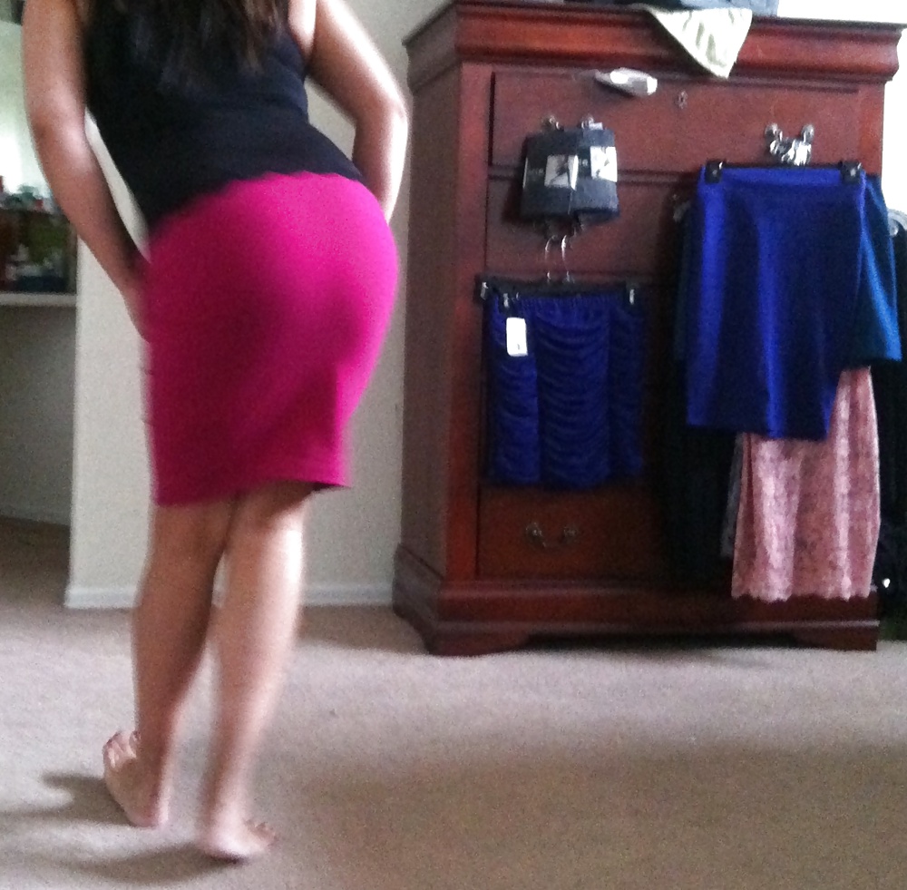 ¡Nueva falda rosa caliente!
 #16846352