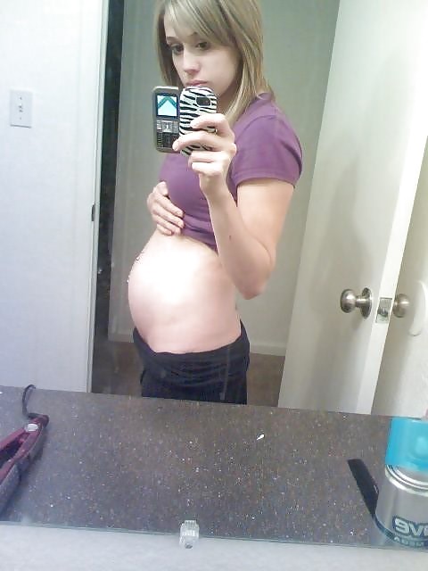 More pregnant teens #726645
