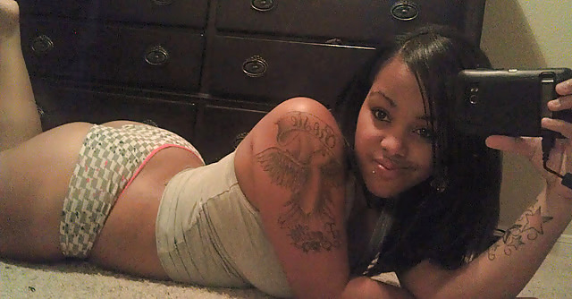 BaddHoes-Too thick