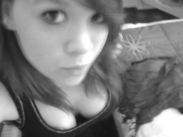 Sexy 18-jährige Teenager Auf Facebook #15098524