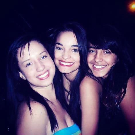 Mia hollydance sammia
 #11607377