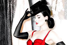 バーレスク
 #16000365