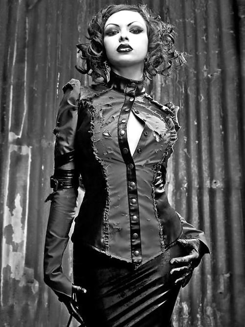 Mundo fetichista...
 #12960107