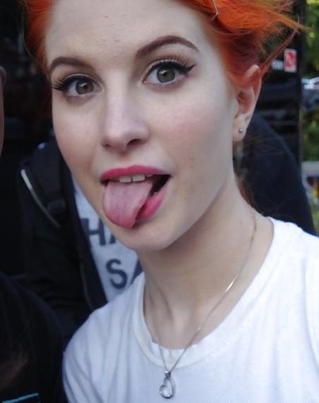 Hayley williams
 #2852001