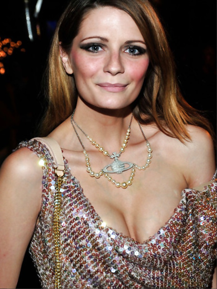 Mischa Barton #13623722