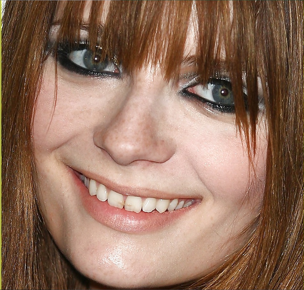 Mischa Barton #13623924