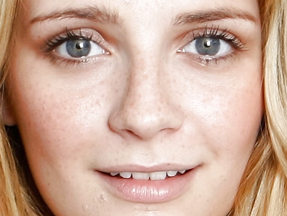 Mischa Barton #13624014