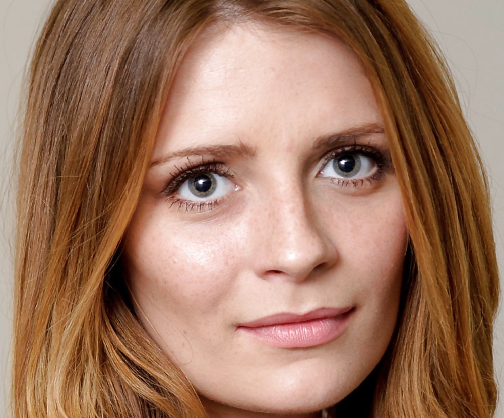 Mischa Barton #13624030