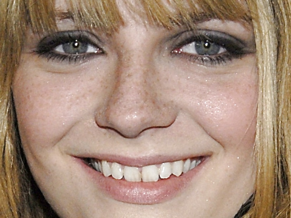 Mischa Barton #13624037