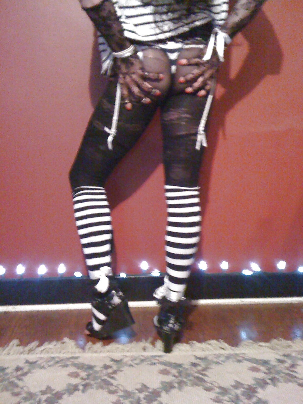 Schwarzen Und Weißen Streifen Ausgesetzt #20944290