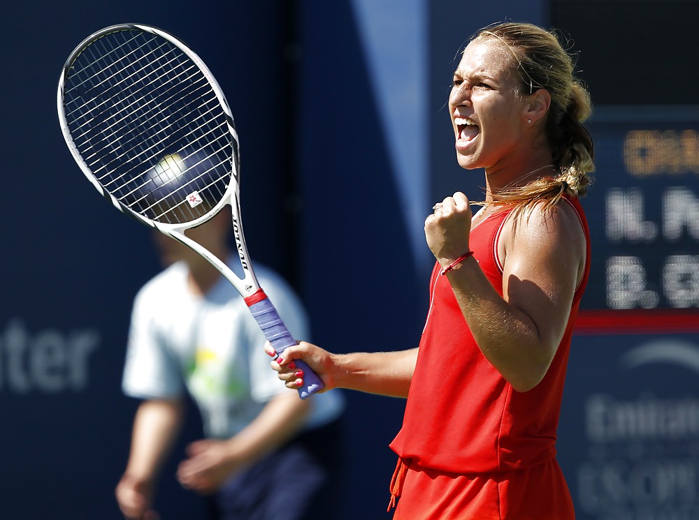 Adorabile tennista dominika cibulkova
 #16472564