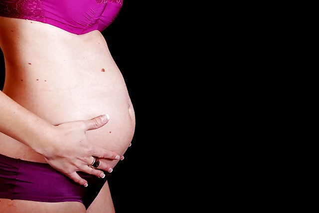 Aurelie enceinte 2
 #21923616