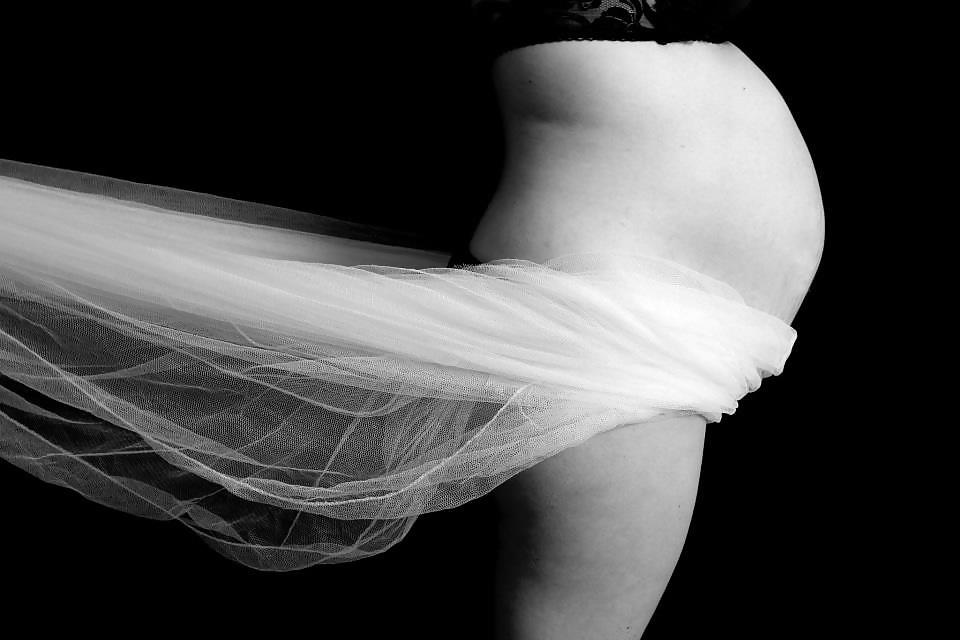 Aurelie enceinte 2
 #21923657