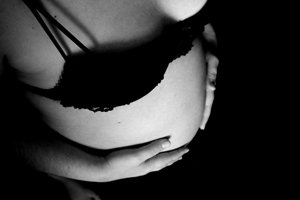 Aurelie enceinte 2
 #21923678