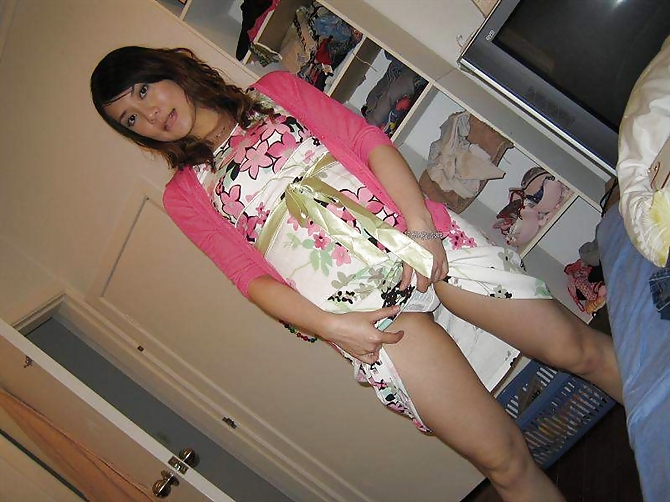 Asian whore #4493986