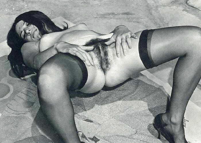 Vintage erotico - anni '60 '70 (2)
 #20627605