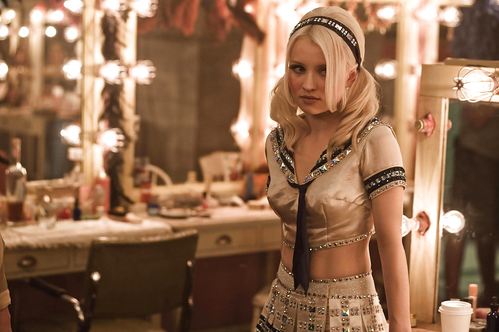 Emily Browning #19284581