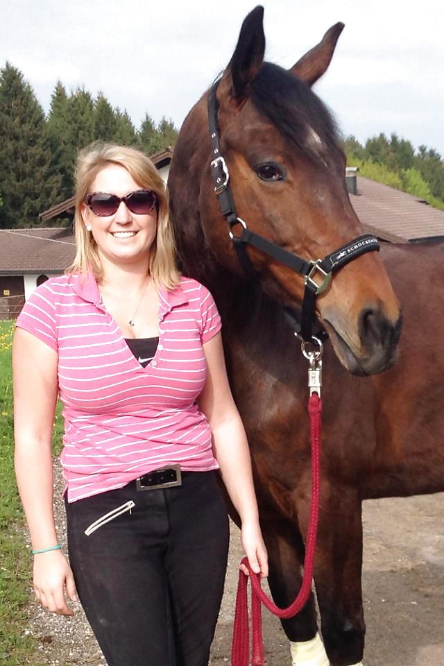 魂の叫び
 #19711878