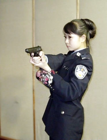 Chinesische Polizistin Von Chef Gefickt #16431583