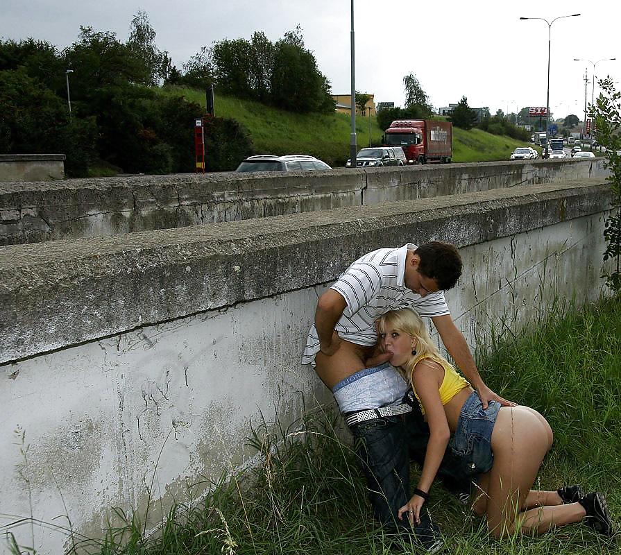 Blowjob outdoors. #4045052
