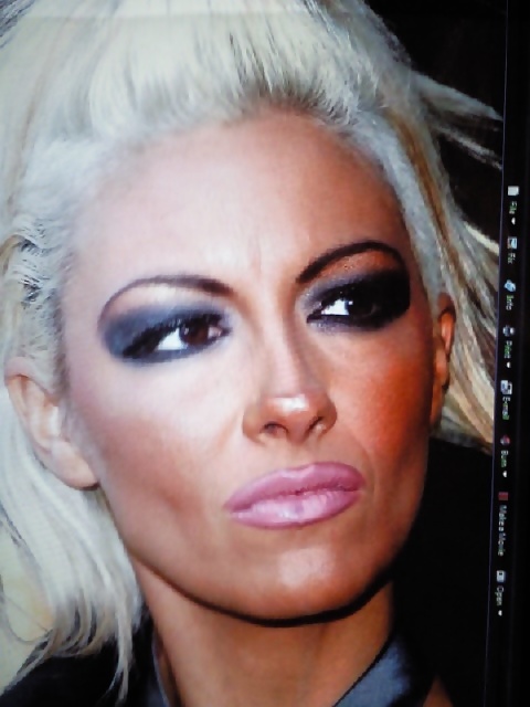 Jodie Marsh Facial #3790300