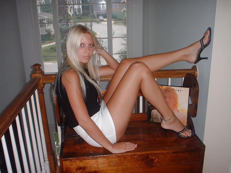 101 Hot Teen Blondinen #4888690