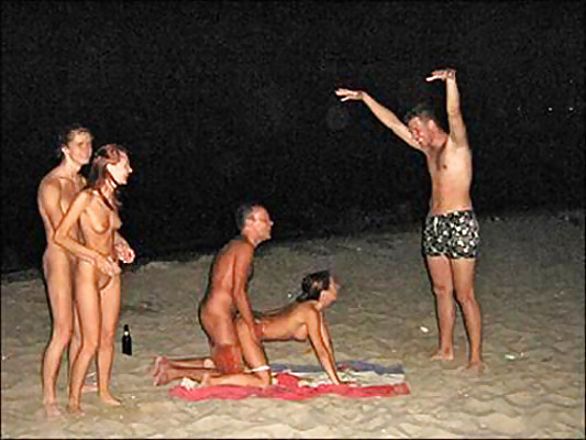 Sexo en la playa
 #990203