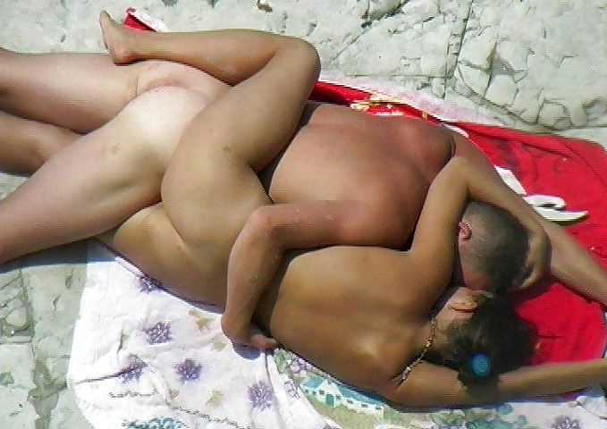 Sexo en la playa
 #990392