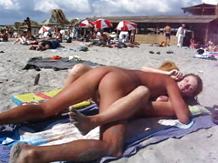Sexo en la playa
 #990422