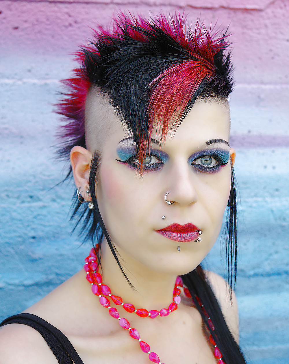 Punk & tatuaggio & piercing
 #5982924