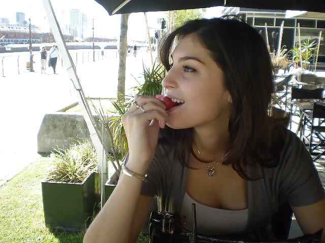 Random Girls #9657359