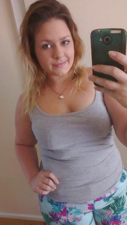 POF Dating Local Newcastle Girls  #22611616