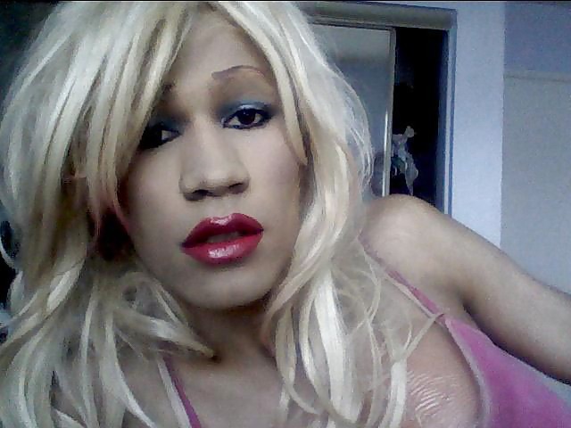 Bad Blonde Crossdresser Porn Pictures, XXX Photos, Sex Images #695731 -  PICTOA
