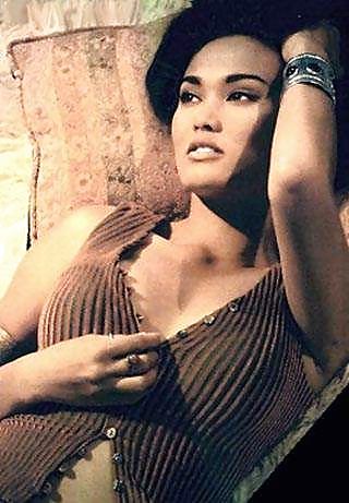 Tia Carrere 究極のヌードコレクション
 #4012871