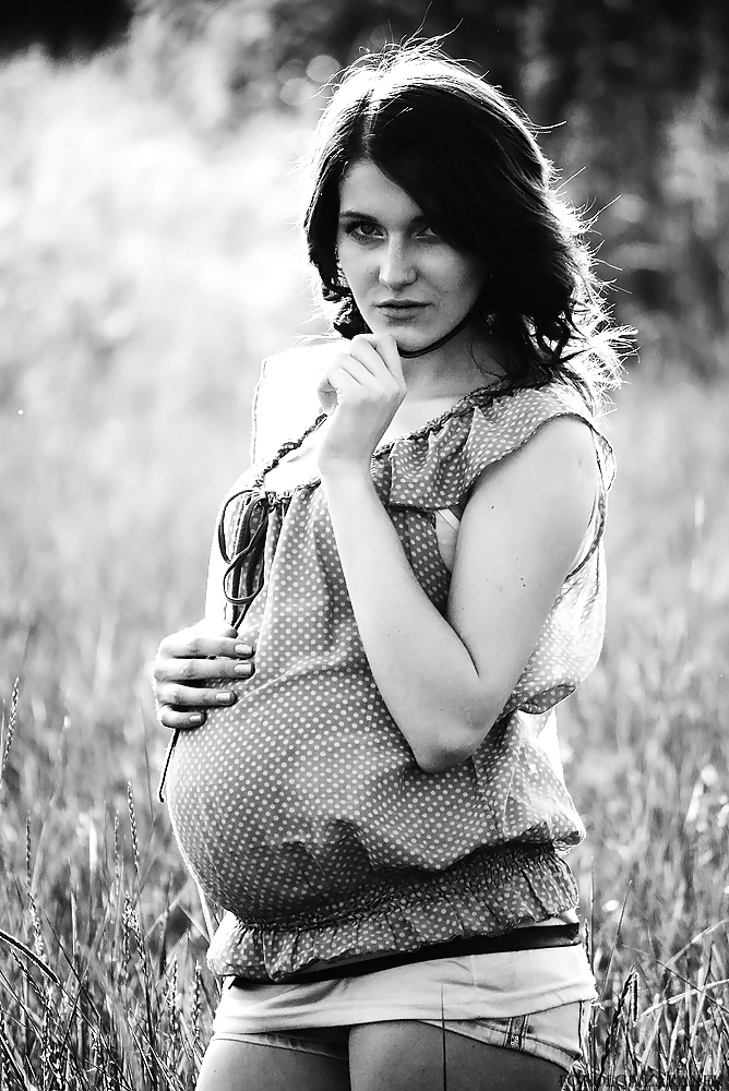 The beauty of pregnant women #9336531