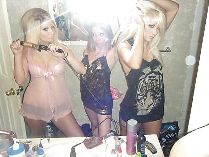 Private:  Friends Partying It Up In College #4733158