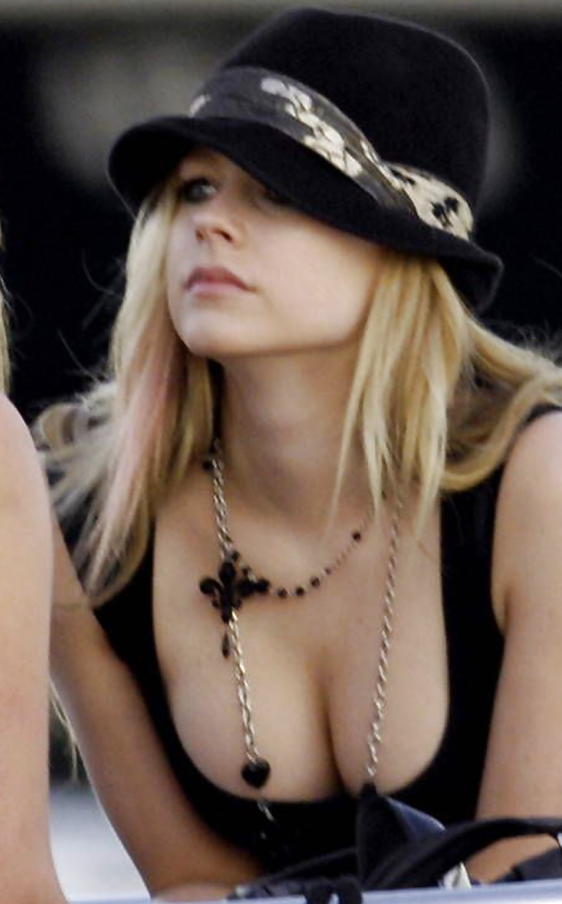 Avril lavigne
 #21207196