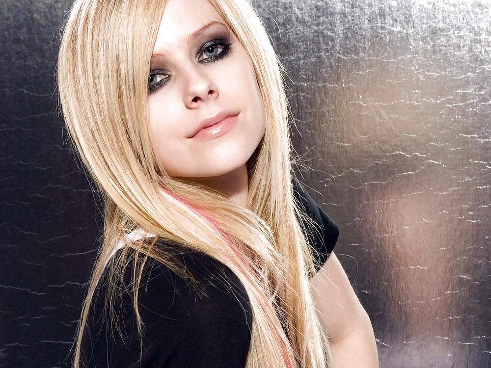 Avril lavigne
 #21207210