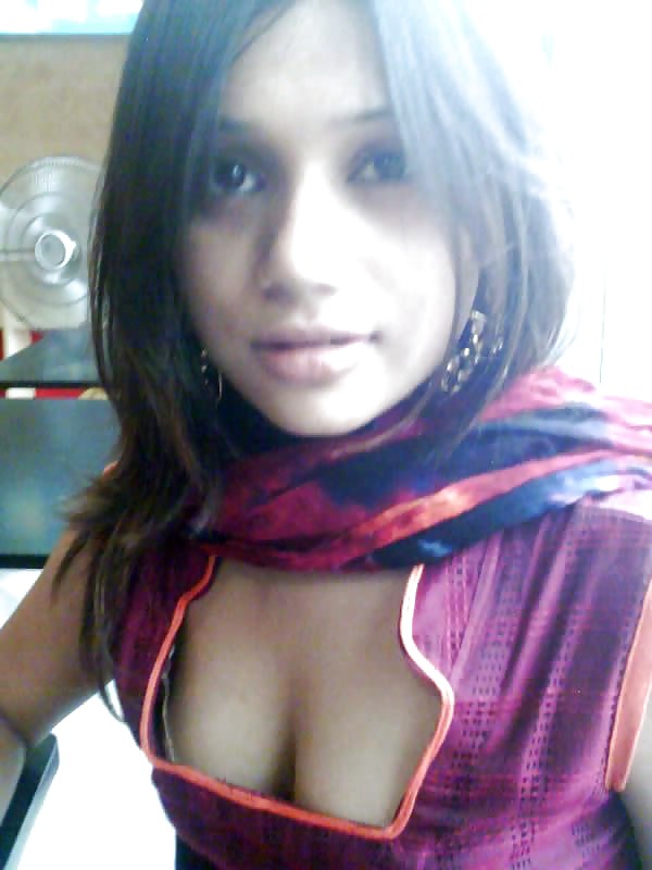 Cute indian teen flashing boobs #3602171