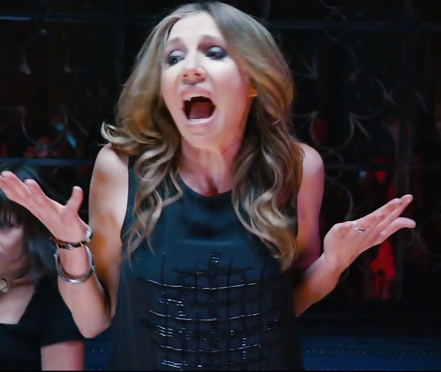 Sarah Chalke WHIPS HER DICK OUT!!! #19053649