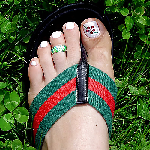 Feet in Flip Flops #1 #4710316