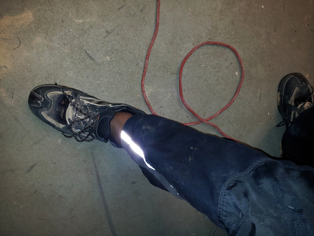 Auf der Arbeit meinem Fetish ausleben.